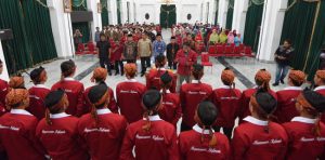 emil lantik pemuda persis