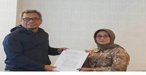 Dewan Pers secara resmi telah menyerahkan rancangan peraturan presiden (R-perpres) media berkelanjutan kepada Kementerian Komunikasi dan Informatika (Kemenkominfo). Naskah draf diserahkan langsung oleh Ketua Dewan Pers, Dr Ninik Rahayu, dan diterima oleh Dirjen Informasi dan Komunikasi Publik (IKP), Usman Kansong, di Jakarta, Jumat (17/2).