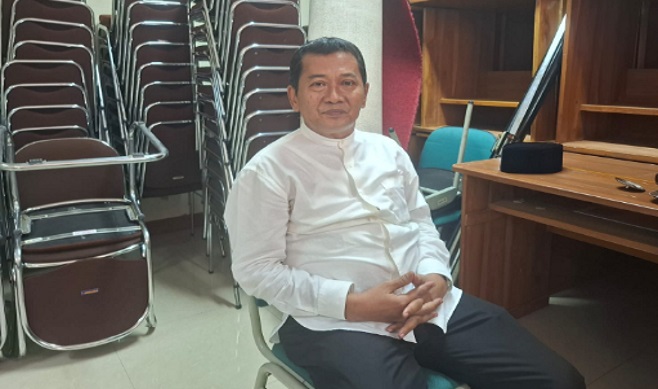 Pendidikan merupakan salah satu Indikator Indeks Pembangunan Manusia (IPM).IPM digunakan sebagai indikator untuk menilai aspek kualitas dari pembangunan dan untuk mengklasifikasikan apakah sebuah negara termasuk negara maju, negara berkembang, atau negara terbelakang dan juga untuk mengukur pengaruh dari kebijakan ekonomi terhadap kualitas hidup. Dalam upaya meningkatkan mutu pendidikan tersebut harus didukung Guru yang merupakan salah satu komponen terpenting dalam sistem pendidikan. Mereka adalah ujung tombak dalam menyampaikan ilmu pengetahuan dan keterampilan kepada siswa.