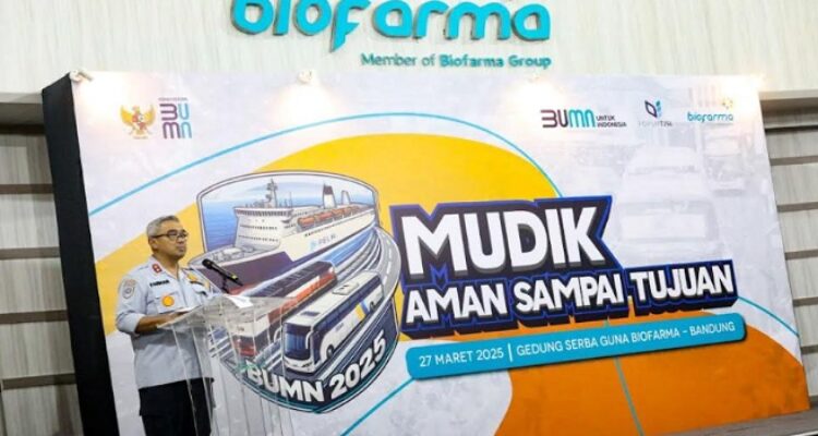 Sebanyak 500 peserta mudik gratis Biofarma diberangkatkan dari Gedung Serba Guna (GSG) Biofarma, Jalan Pasteur, Bandung, pada Kamis, 27 Maret 2025. Mereka dilepas oleh Wali Kota Bandung, Muhammad Farhan, serta jajaran direksi PT Biofarma. Program mudik gratis ini merupakan bagian dari Tanggung Jawab Sosial dan Lingkungan (TJSL) Biofarma, yang telah rutin diselenggarakan sejak tahun 2017. Tahun ini, Biofarma menyiapkan 10 bus untuk mengantarkan pemudik ke Wonogiri.