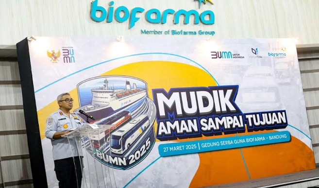 Sebanyak 500 peserta mudik gratis Biofarma diberangkatkan dari Gedung Serba Guna (GSG) Biofarma, Jalan Pasteur, Bandung, pada Kamis, 27 Maret 2025. Mereka dilepas oleh Wali Kota Bandung, Muhammad Farhan, serta jajaran direksi PT Biofarma. Program mudik gratis ini merupakan bagian dari Tanggung Jawab Sosial dan Lingkungan (TJSL) Biofarma, yang telah rutin diselenggarakan sejak tahun 2017. Tahun ini, Biofarma menyiapkan 10 bus untuk mengantarkan pemudik ke Wonogiri.