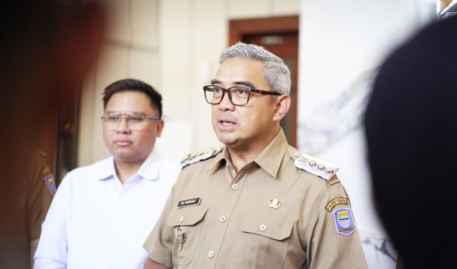 Pemerintah Kota (Pemkot) Bandung kembali meraih Opini Wajar Tanpa Pengecualian (WTP) atas Laporan Keuangan Pemerintah Daerah (LKPD) Tahun Anggaran 2024 dari Badan Pemeriksa Keuangan Republik Indonesia (BPK RI) Perwakilan Provinsi Jawa Barat. Ini merupakan kali kelima Kota Bandung setelah dua tahun kebelakang mendapatkan opini Wajar Dengan Pengecualian (WDP). Laporan Hasil Pemeriksaan (LHP) atas LKPD Tahun Anggaran 2024 secara resmi diterima oleh Wali Kota Bandung, Muhammad Farhan dan Ketua DPRD Kota Bandung, Asep Mulyadi, di Kantor BPK RI Perwakilan Provinsi Jawa Barat pada Senin, 26 Mei 2025 lalu.