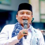 Pemerintah Kota (Pemkot) Bandung masih menerapkan jam malam bagi anak-anak dan remaja, seiring dimulainya kembali aktivitas sekolah. Menurut Wakil Wali Kota Bandung, Erwin, kebijakan jam malam bertujuan membentuk karakter disiplin generasi muda. Menurutnya, anak-anak, khususnya pelajar SMA, perlu mendapat cukup waktu istirahat agar siap menjalani aktivitas positif sejak pagi hari.
