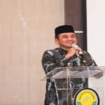 Pemerintah Kota Bandung berkomitm untuk terus mendukung keberlangsungan sekolah swasta serta memperkuat pendidikan karakter bagi peserta didik. Hal ini ditegaskan Wakil Wali Kota Bandung, Erwin saat memberikan arahan dalam kegiatan Penyampaian Kebijakan dan Program Strategis Pendidikan Kota Bandung yang digelar di SMA BPI 1, Jl. Burangrang No. 8, Kecamatan Lengkong, Jumat, 8 Agustus 2025. Dalam sambutannya, Erwin menyampaikan pentingnya kehadiran sekolah swasta dalam ekosistem pendidikan Kota Bandung.