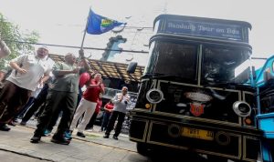 Pemerintah Kota (Pemkot) Bandung bersama PT Persib Bandung Bermartabat (PBB) resmi meluncurkan rute wisata baru bertajuk “JajaP (Jalan-jalan Persib) on Bandros” Rute baru bus wisata ini menggabungkan sejarah, kebanggaan, dan kecintaan warga Bandung terhadap klub kebanggaannya, Persib.